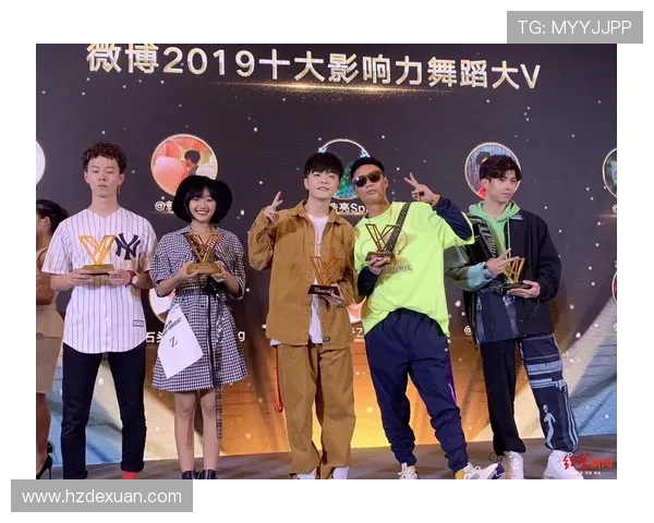 成都飞盘队在世界街舞大赛中以63分稳居积分榜首位